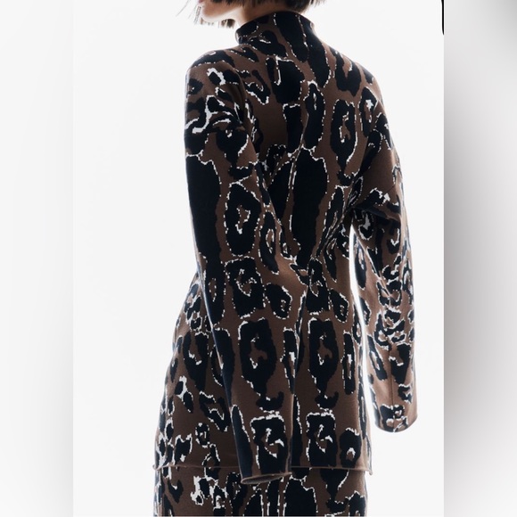 Jacquard knit mock turtle neck sweater - Picture 4 of 9